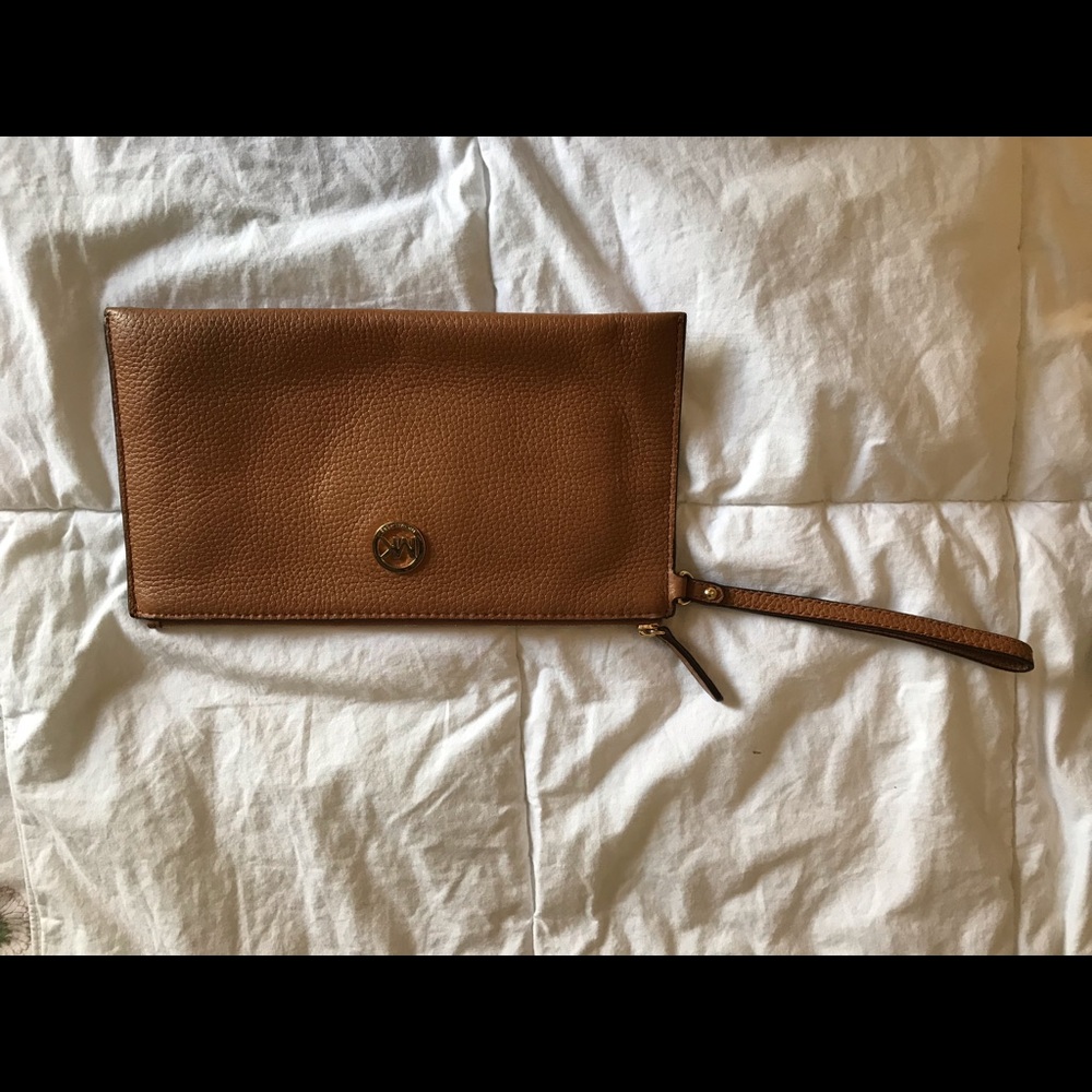 Michael Kors wristlet